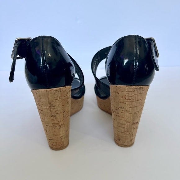 SOLD - Stuart Weizman black Patent Leather Cork Wedge Heel Sandal Oneliner - Picture 6 of 10